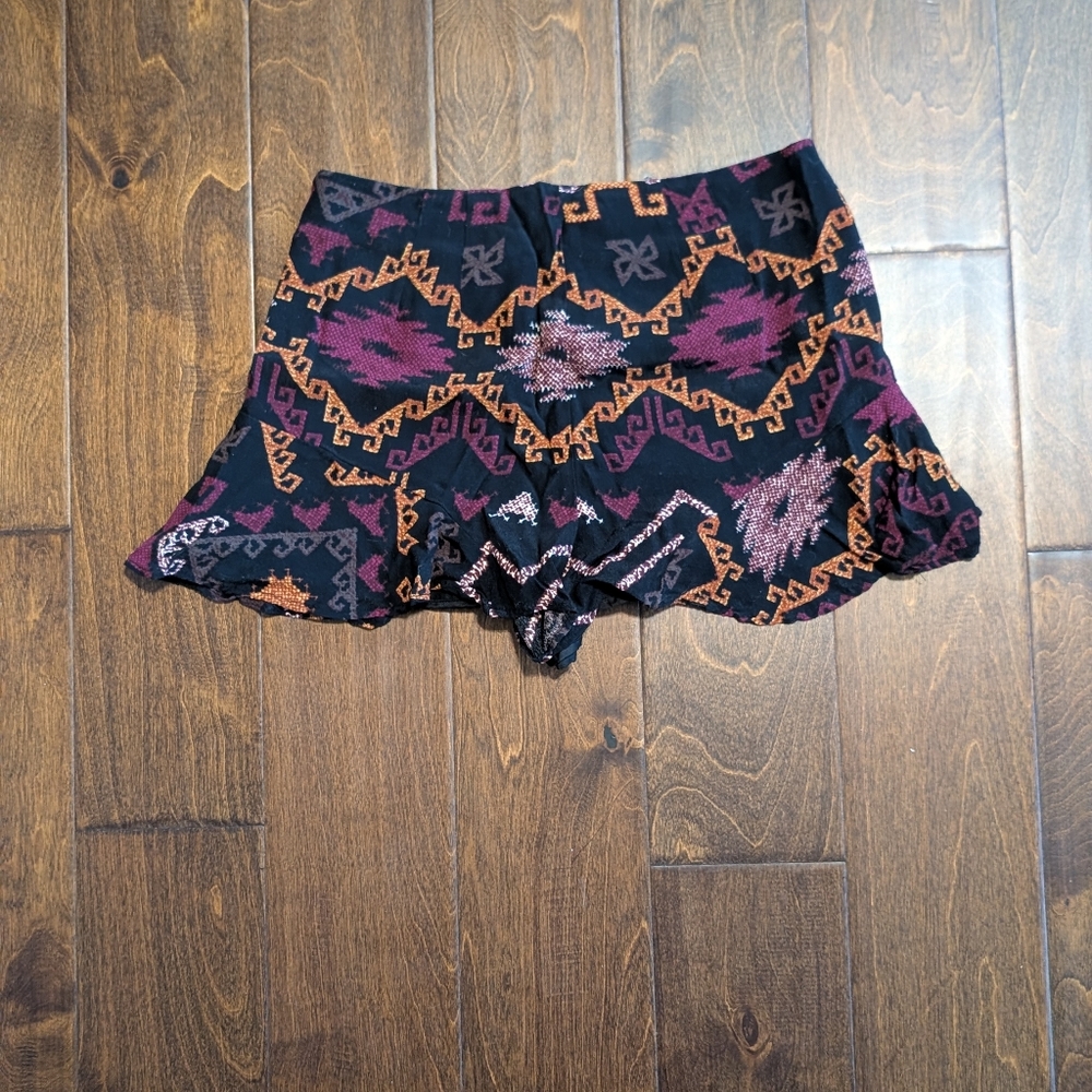 Forever 21 Black and Purple Patterned Shorts